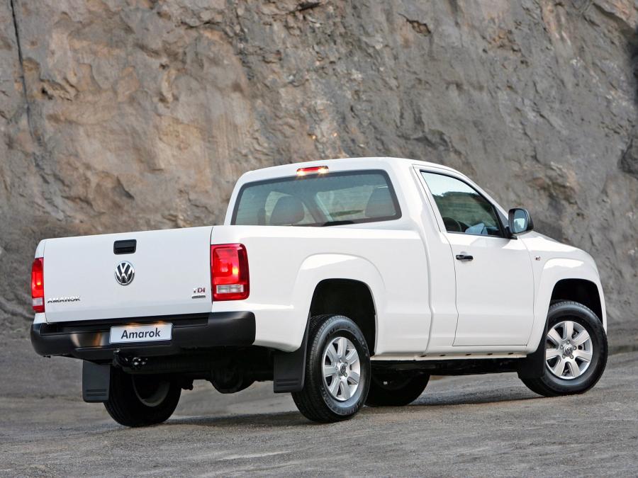  Volkswagen Amarok Single Cab Comfortline 2010 года  (ZA) (фото 4 из 12)